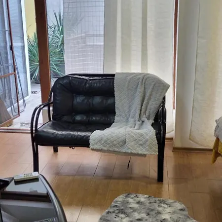 Cozy In The Hart Of The Варна