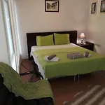 Apartament Cozy In The Hart Of The